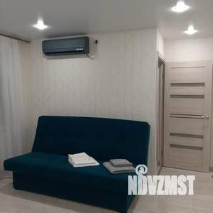 2-к квартира, посуточно, 43м2, 4/5 этаж