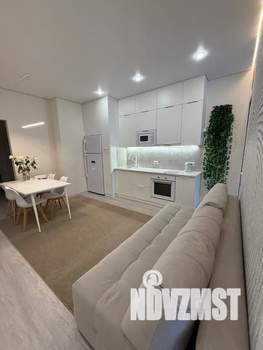 1-к квартира, посуточно, 38м2, 2/8 этаж