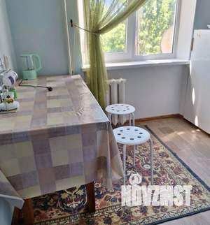 1-к квартира, посуточно, 33м2, 4/5 этаж