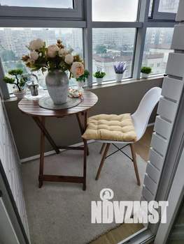 Студия квартира, посуточно, 35м2, 10/20 этаж