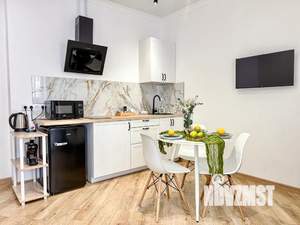 Студия квартира, посуточно, 35м2, 6/20 этаж