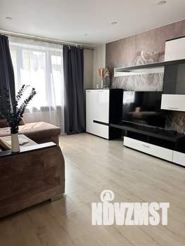 1-к квартира, посуточно, 40м2, 9/16 этаж