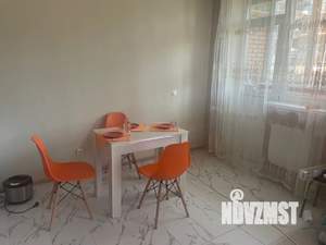 Студия квартира, посуточно, 35м2, 3/12 этаж