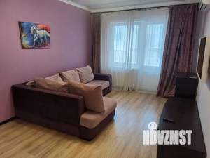 1-к квартира, посуточно, 40м2, 8/16 этаж