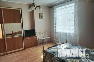 1-к квартира, посуточно, 33м2, 2/4 этаж