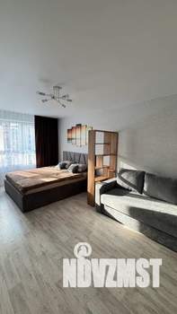 1-к квартира, посуточно, 39м2, 3/16 этаж