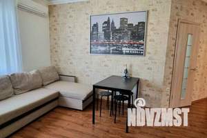 1-к квартира, посуточно, 44м2, 9/10 этаж