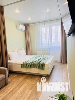 1-к квартира, посуточно, 39м2, 8/20 этаж