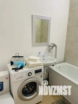 2-к квартира, посуточно, 40м2, 10/16 этаж