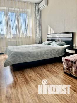 1-к квартира, посуточно, 42м2, 13/20 этаж