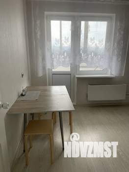 1-к квартира, посуточно, 40м2, 9/16 этаж