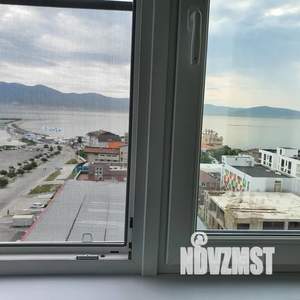 1-к квартира, посуточно, 40м2, 11/16 этаж