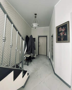 3-к квартира, на длительный срок, 92м2, 1/2 этаж