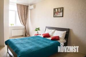 1-к квартира, посуточно, 24м2, 12/18 этаж