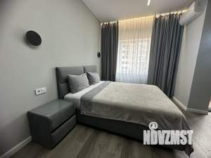 Студия квартира, посуточно, 33м2, 8/20 этаж