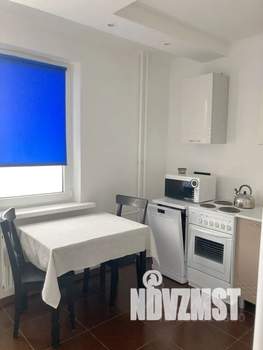 1-к квартира, посуточно, 38м2, 12/16 этаж