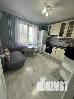 1-к квартира, посуточно, 40м2, 3/16 этаж