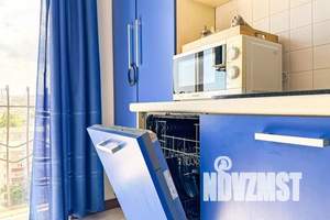 1-к квартира, посуточно, 43м2, 10/11 этаж