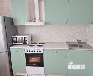 1-к квартира, посуточно, 37м2, 7/16 этаж