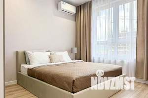 1-к квартира, посуточно, 40м2, 21/23 этаж