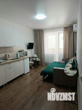 Студия квартира, посуточно, 28м2, 3/12 этаж