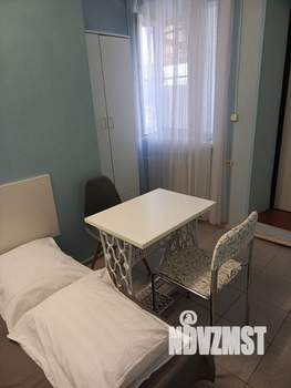 1-к квартира, посуточно, 18м2, 1/2 этаж
