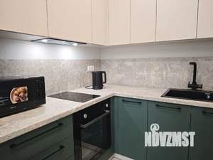 1-к квартира, посуточно, 38м2, 20/23 этаж