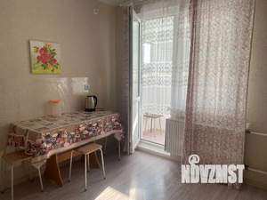 1-к квартира, посуточно, 37м2, 2/16 этаж