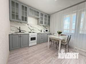 1-к квартира, посуточно, 38м2, 13/16 этаж
