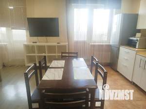 1-к квартира, посуточно, 55м2, 11/16 этаж