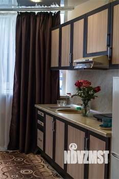 1-к квартира, посуточно, 50м2, 1/1 этаж