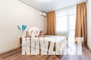 1-к квартира, посуточно, 42м2, 17/23 этаж