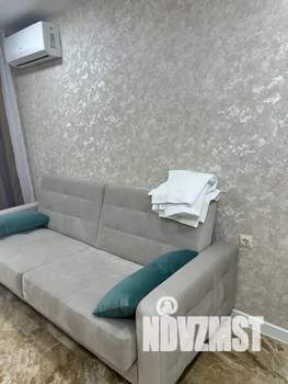 Студия квартира, посуточно, 18м2, 1/5 этаж