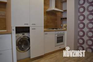 3-к квартира, посуточно, 100м2, 1/4 этаж