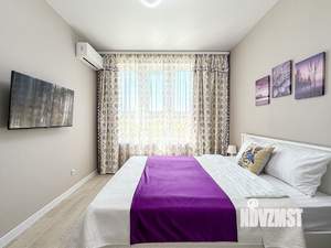 1-к квартира, посуточно, 35м2, 1/1 этаж