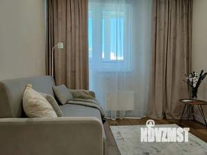 1-к квартира, посуточно, 40м2, 22/24 этаж