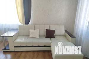 1-к квартира, посуточно, 43м2, 4/10 этаж