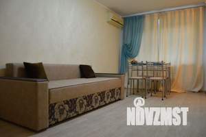 2-к квартира, посуточно, 43м2, 1/5 этаж