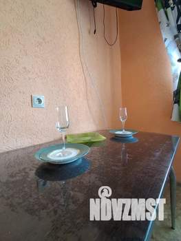 1-к квартира, посуточно, 42м2, 8/10 этаж