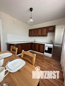 2-к квартира, посуточно, 40м2, 11/16 этаж