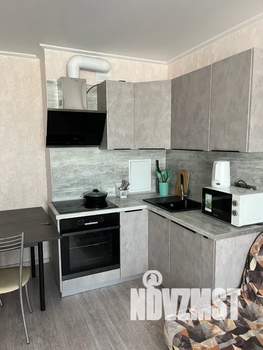 Студия квартира, посуточно, 30м2, 11/16 этаж