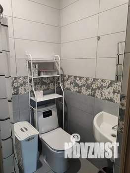 1-к квартира, посуточно, 40м2, 1/2 этаж