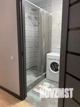 1-к квартира, посуточно, 46м2, 8/8 этаж