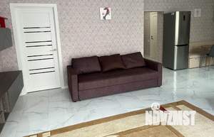 1-к квартира, посуточно, 50м2, 1/3 этаж