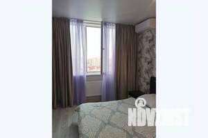 1-к квартира, посуточно, 42м2, 21/21 этаж