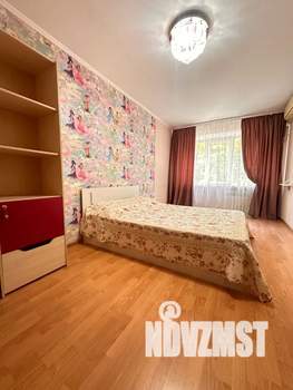 3-к квартира, посуточно, 65м2, 1/5 этаж