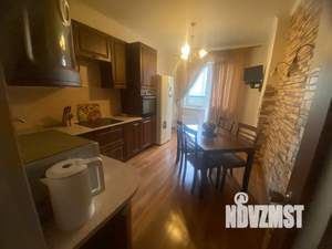 2-к квартира, посуточно, 65м2, 1/20 этаж