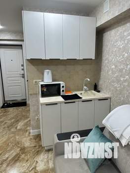Студия квартира, посуточно, 20м2, 1/5 этаж