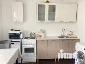 1-к квартира, посуточно, 38м2, 12/16 этаж