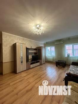 3-к квартира, посуточно, 50м2, 2/2 этаж